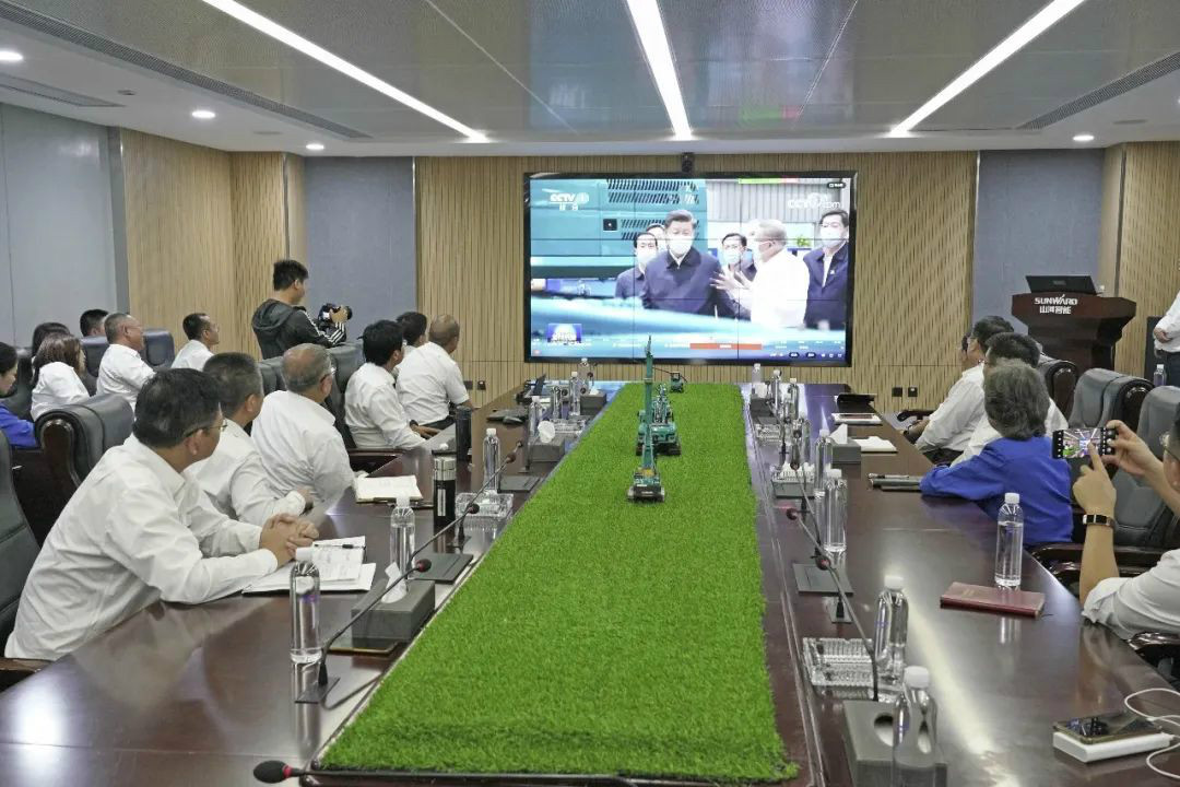 总书记“点赞”新宝GG创新，新宝GG智能集中收看《新闻联播》