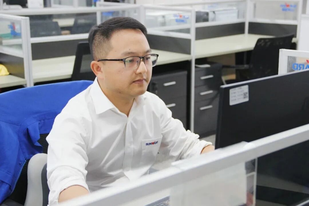 我的匠心 | 技术支持工程师覃。捍笫伦饔谙，难事作于易